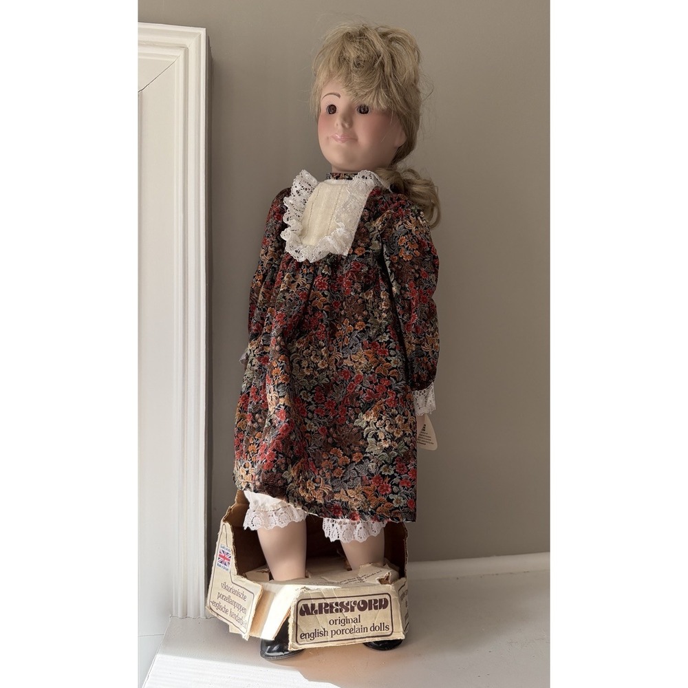 24" Alresford English Porcelain Doll 1980s Victorian Dress w/ Box